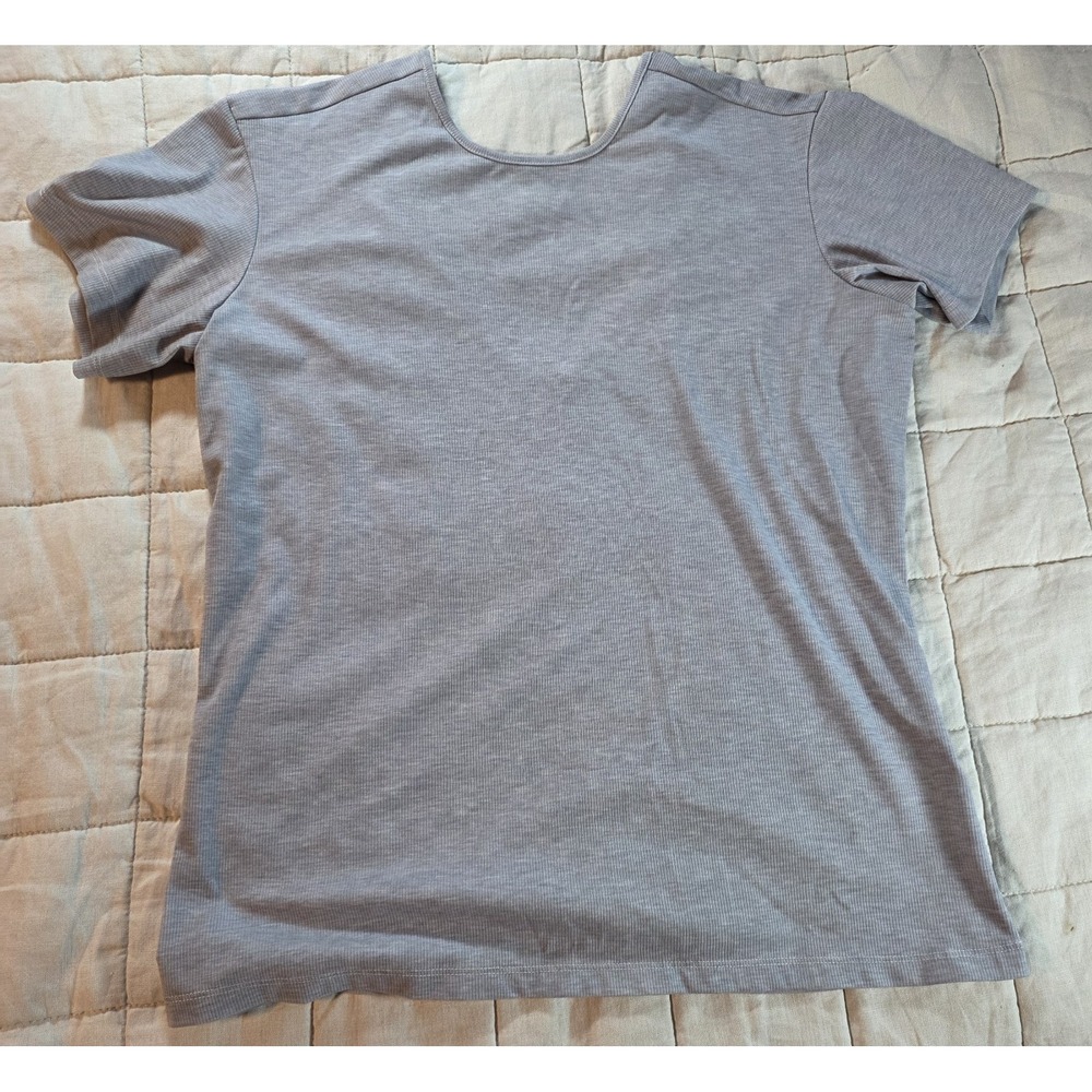 The North Face Womens Medium Slim Fit ‎ Scoop  T Shirt Color-gray